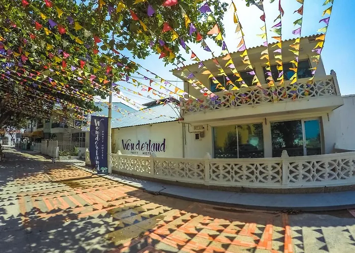 Wonderland Hostel By Gb Collection Cartagena